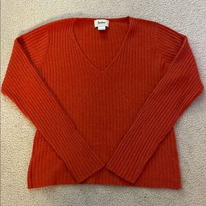 Neiman Marcus 100% Cashmere V-Neck Sweater, Size L